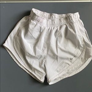 Running shorts